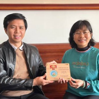 我妈今天正式退休啦！