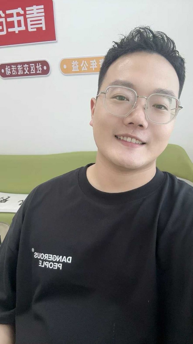 笑一笑 十年少微信图片_2025-09-09_111528_270.jpg